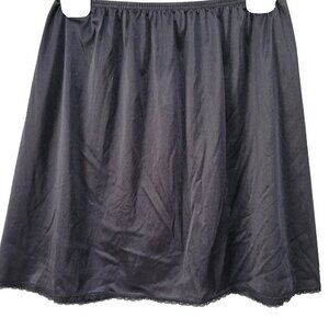 Vassarette Half Slip Size 18 L/42 Black Lace Trim Nylon Sexy Lingerie Back Slit